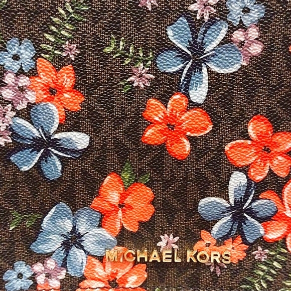 NWT Michael Kors Rhea Med Zip Signature Monogram Backpack - Picture 2 of 16